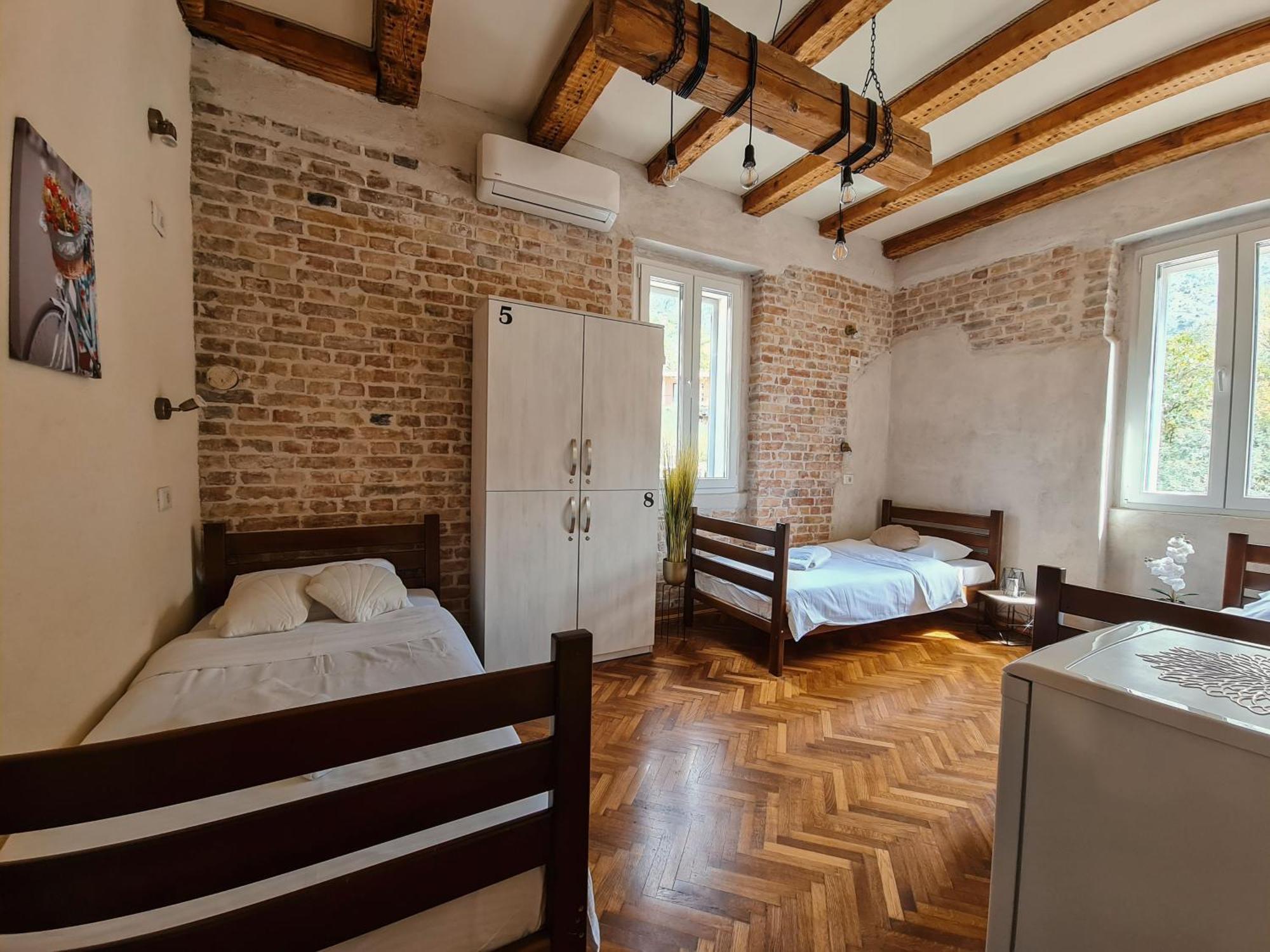 Step To Kotor Bay Guesthouse エクステリア 写真