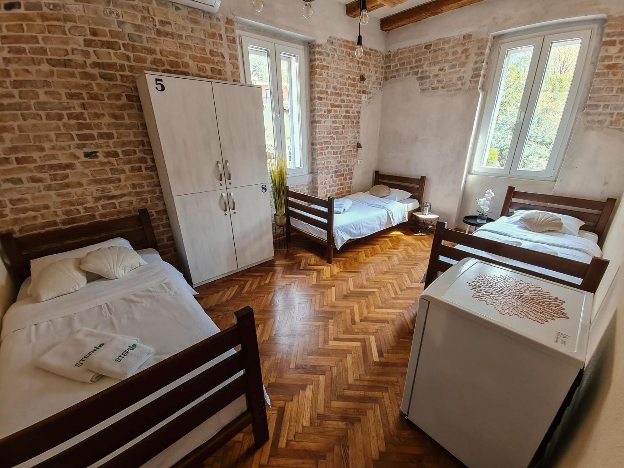 Step To Kotor Bay Guesthouse エクステリア 写真